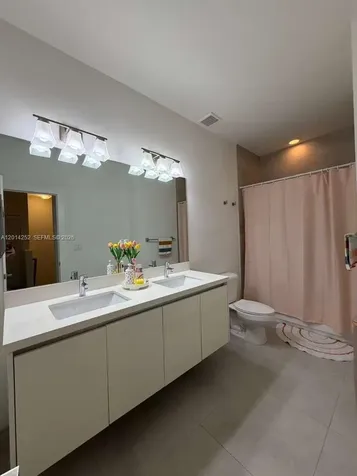 7187 NW 103 Path Miami FL 33178