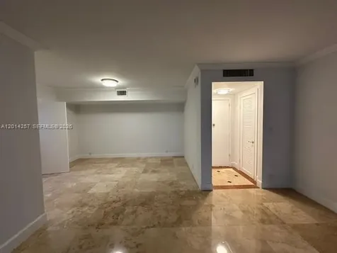 1121 Crandon Bl Key Biscayne FL 33149