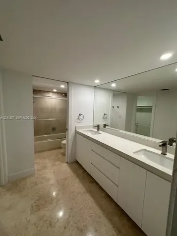 1121 Crandon Bl Key Biscayne FL 33149