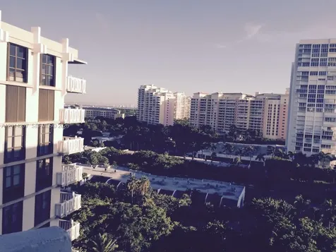 1121 Crandon Bl Key Biscayne FL 33149