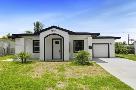 930 34th Street West Palm Beach FL 33407