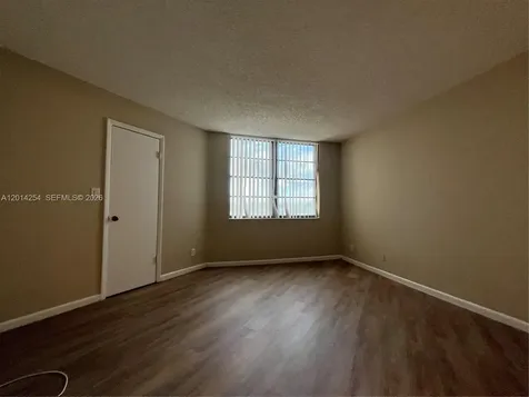 212 Lake Pointe Drive Oakland Park FL 33309