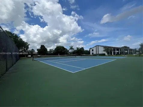 212 Lake Pointe Drive Oakland Park FL 33309