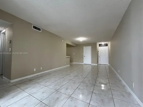 212 Lake Pointe Drive Oakland Park FL 33309