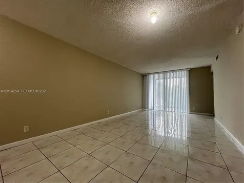 212 Lake Pointe Drive Oakland Park FL 33309