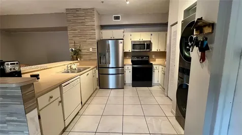 7220 NW 114th Avenue Doral FL 33178
