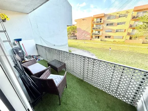 399 NW 72nd Avenue Miami FL 33126