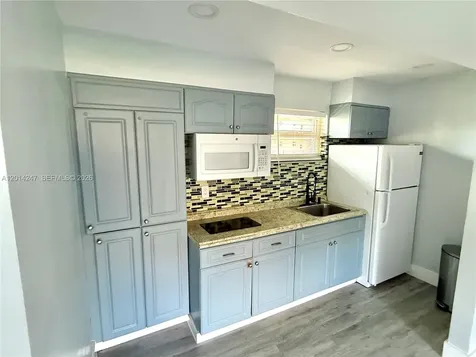399 NW 72nd Avenue Miami FL 33126