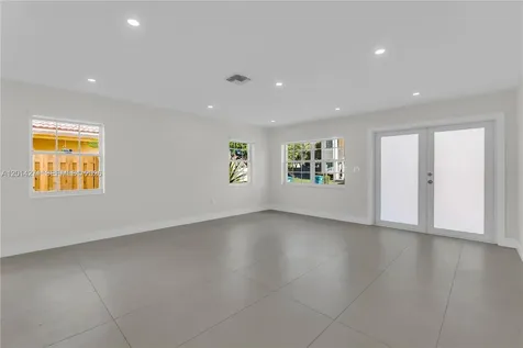 15174 SW 111th Street Miami FL 33196