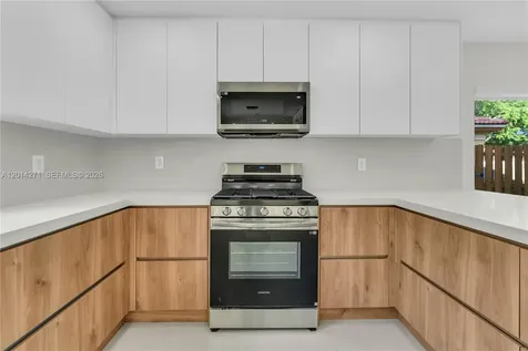 15174 SW 111th Street Miami FL 33196