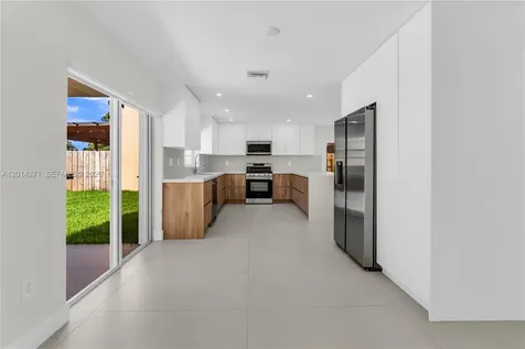 15174 SW 111th Street Miami FL 33196