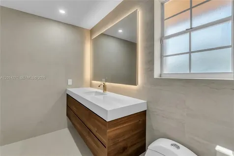 15174 SW 111th Street Miami FL 33196
