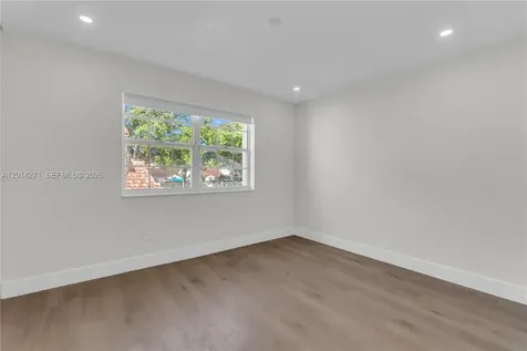15174 SW 111th Street Miami FL 33196