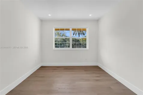 15174 SW 111th Street Miami FL 33196