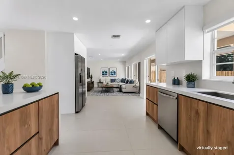 15174 SW 111th Street Miami FL 33196