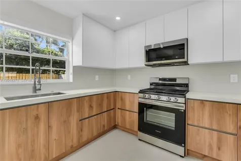 15174 SW 111th Street Miami FL 33196