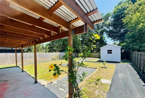 2318 Dewey Street Hollywood FL 33020