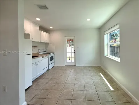 2318 Dewey Street Hollywood FL 33020