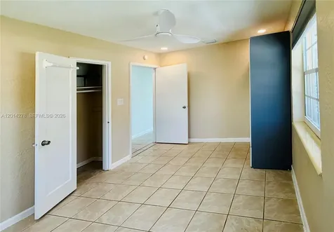 2318 Dewey Street Hollywood FL 33020