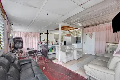 15803 NW 47th Avenue Miami Gardens FL 33054