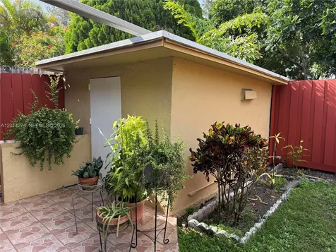 11812 SW 103rd Lane Miami FL 33186