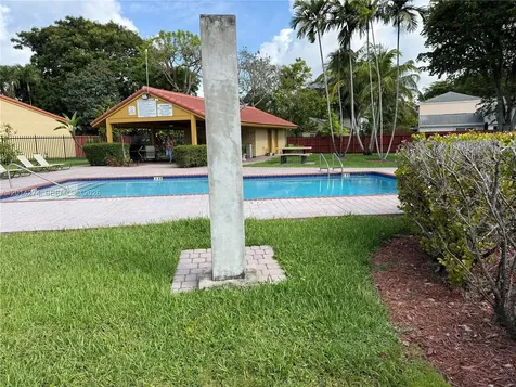 11812 SW 103rd Lane Miami FL 33186