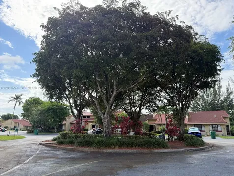 11812 SW 103rd Lane Miami FL 33186