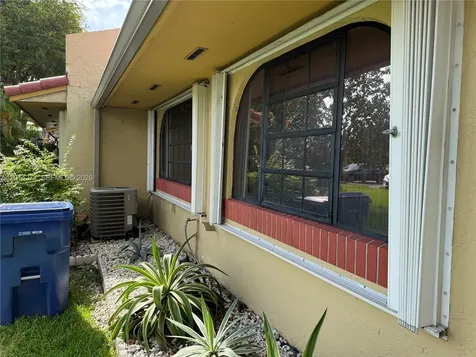 11812 SW 103rd Lane Miami FL 33186