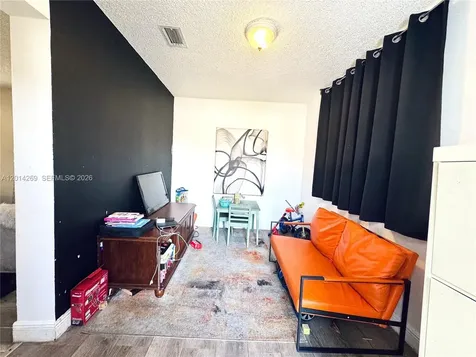1484 NW 60th Street Miami FL 33142