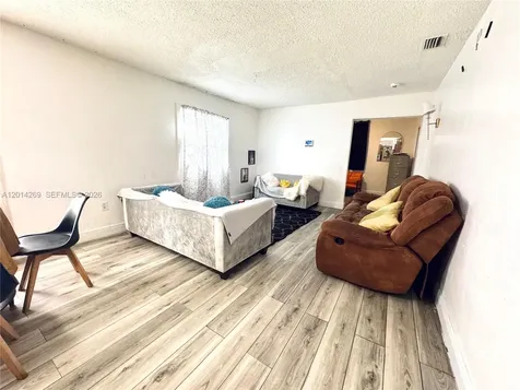 1484 NW 60th Street Miami FL 33142