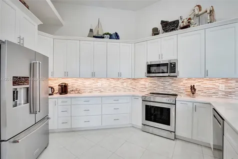 1640 Island Way Weston FL 33326