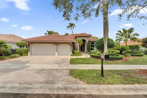 1640 Island Way Weston FL 33326