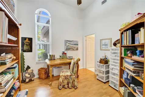 1640 Island Way Weston FL 33326
