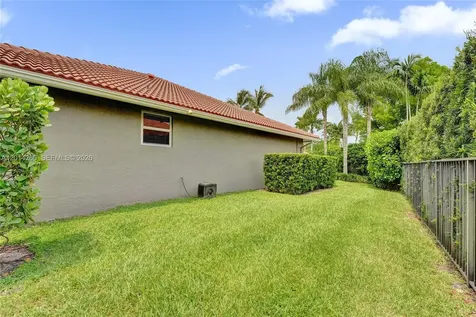 1640 Island Way Weston FL 33326