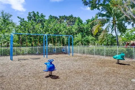 1640 Island Way Weston FL 33326