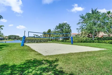 1640 Island Way Weston FL 33326