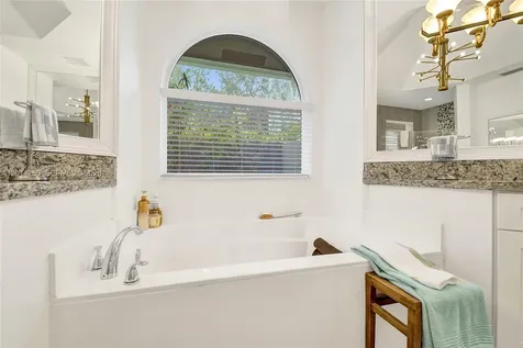 1640 Island Way Weston FL 33326