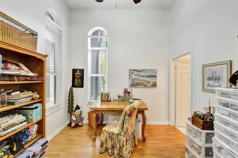1640 Island Way Weston FL 33326