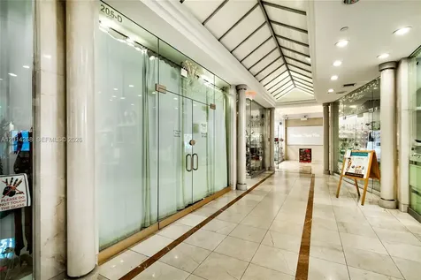 19201 Collins Avenue Sunny Isles Beach FL 33160