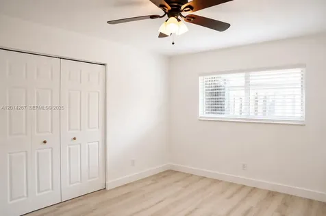 2841 SW 82nd Way Davie FL 33328