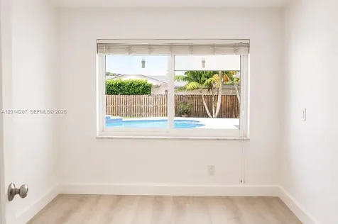 2841 SW 82nd Way Davie FL 33328