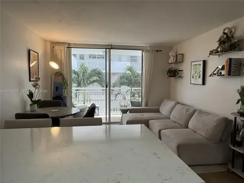 1666 West Avenue Miami Beach FL 33139