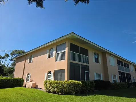 575 Augusta Boulevard Naples FL 34113
