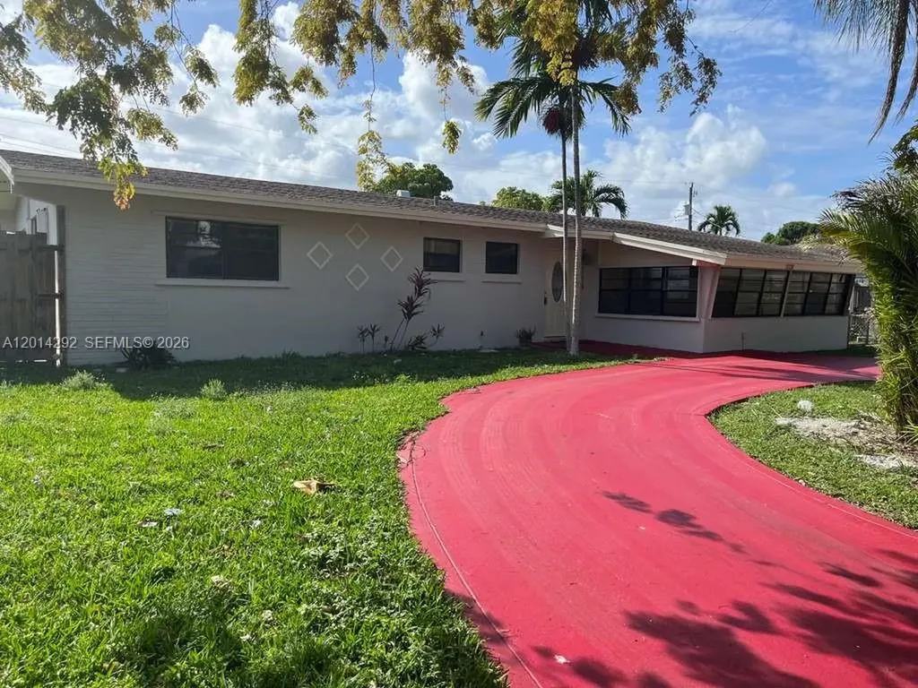 21220 NE 26th Avenue Miami FL 33180
