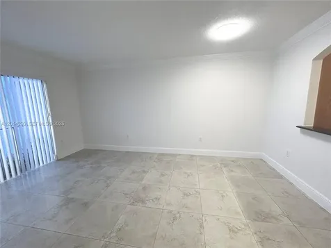 445 SW 11th Street Miami FL 33130