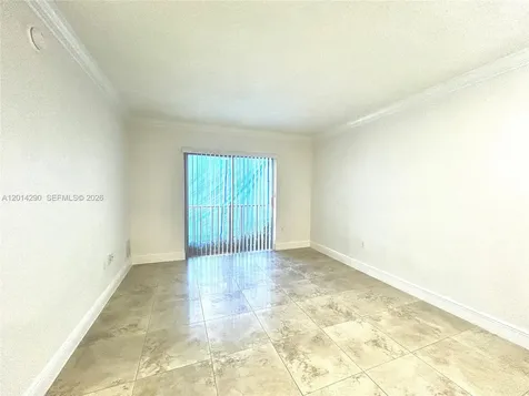 445 SW 11th Street Miami FL 33130
