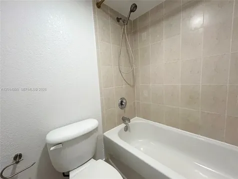 445 SW 11th Street Miami FL 33130