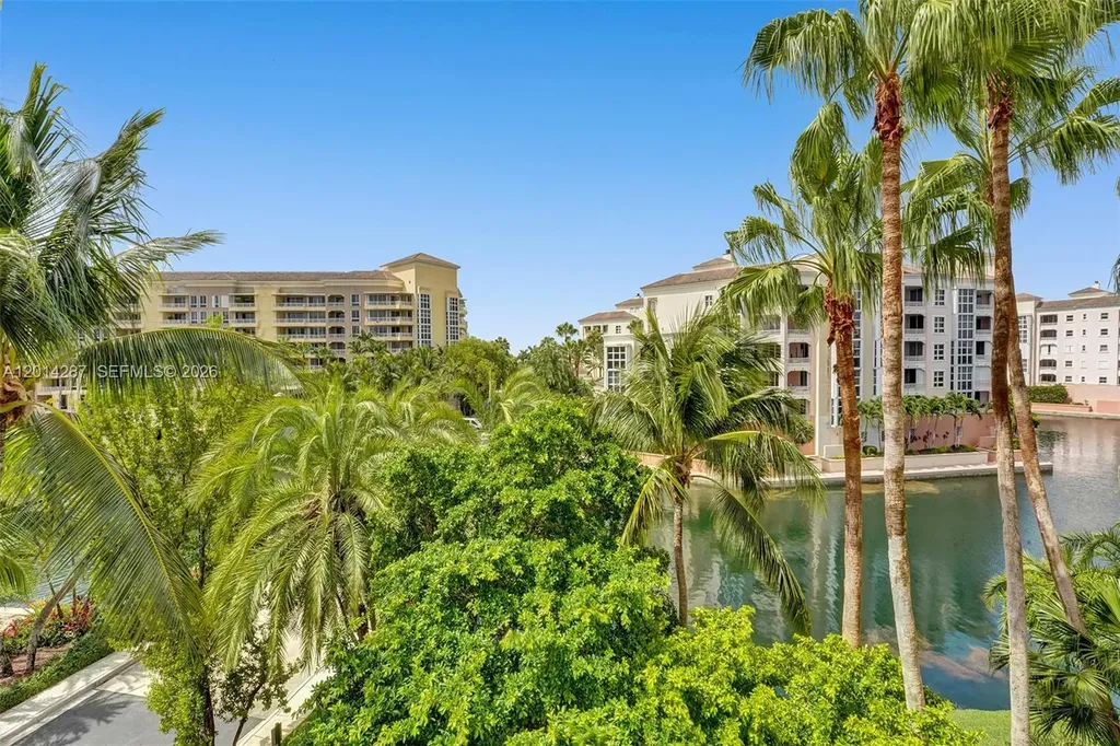 715 Crandon Boulevard Key Biscayne FL 33149