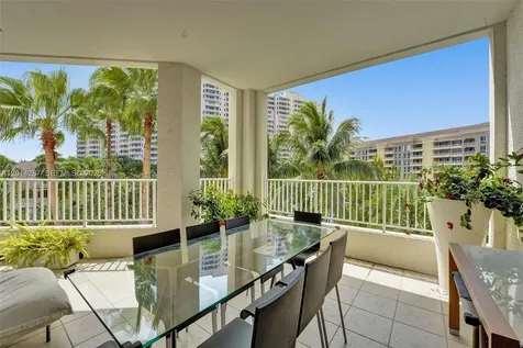 715 Crandon Boulevard Key Biscayne FL 33149
