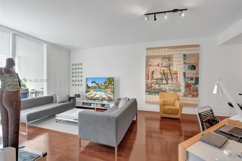 715 Crandon Boulevard Key Biscayne FL 33149